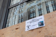 A storefront protected bay plywood  in Oakland, CA, on May 30, 2020, with a note from the owner hoping to convince protesters to break it.